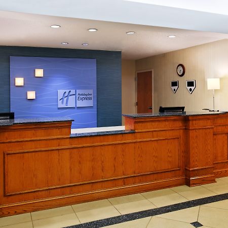 Holiday Inn Express Richmond-Brandermill-Hull Street By Ihg Eksteriør billede