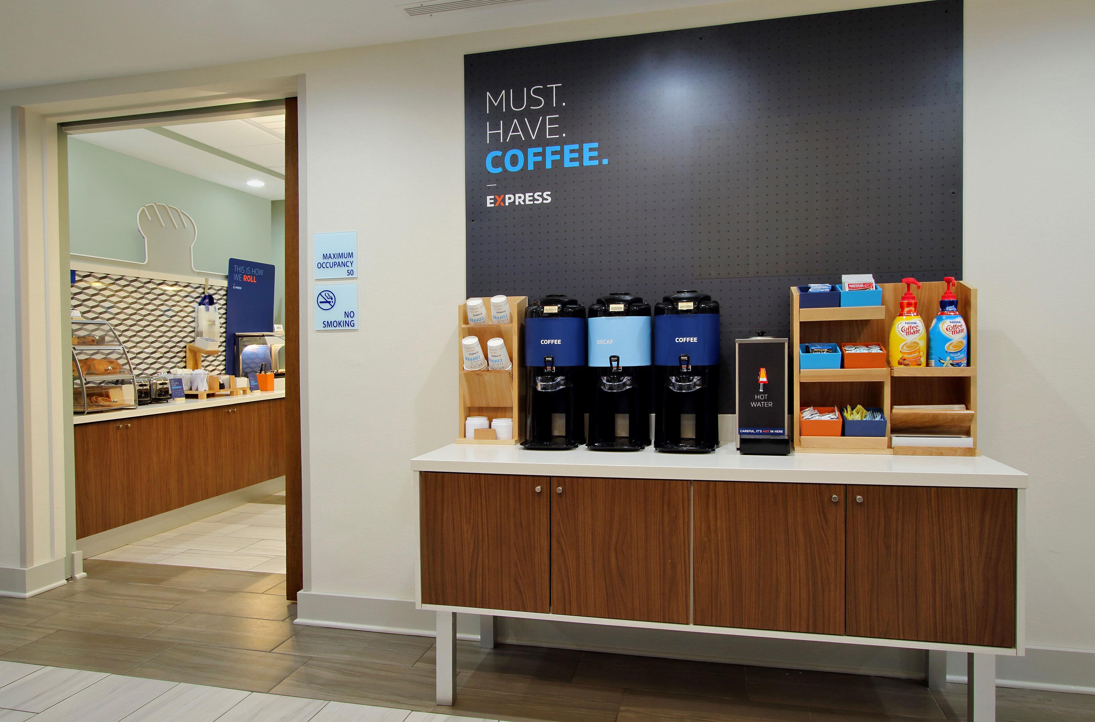 Holiday Inn Express Richmond-Brandermill-Hull Street By Ihg Eksteriør billede