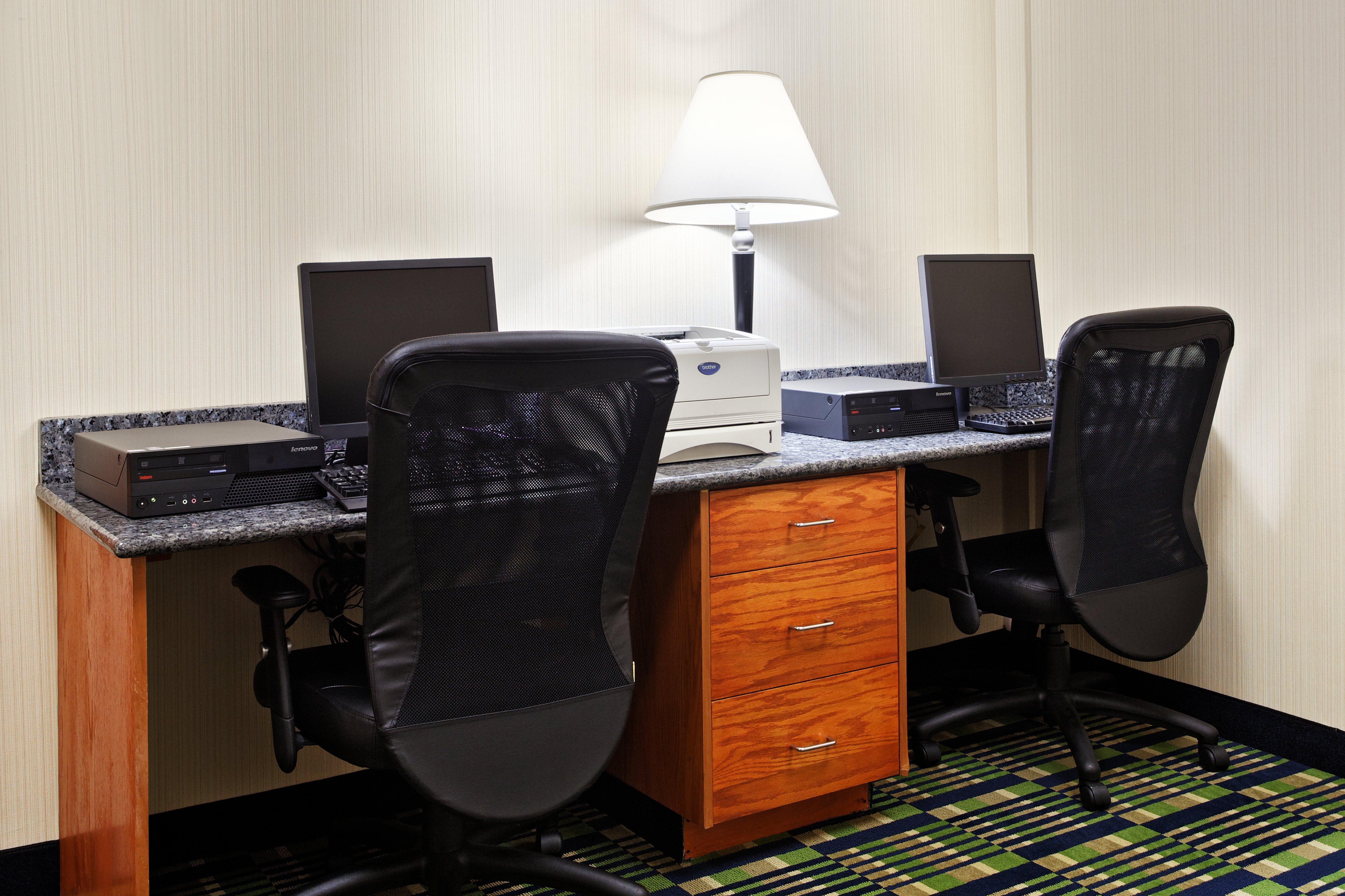 Holiday Inn Express Richmond-Brandermill-Hull Street By Ihg Eksteriør billede