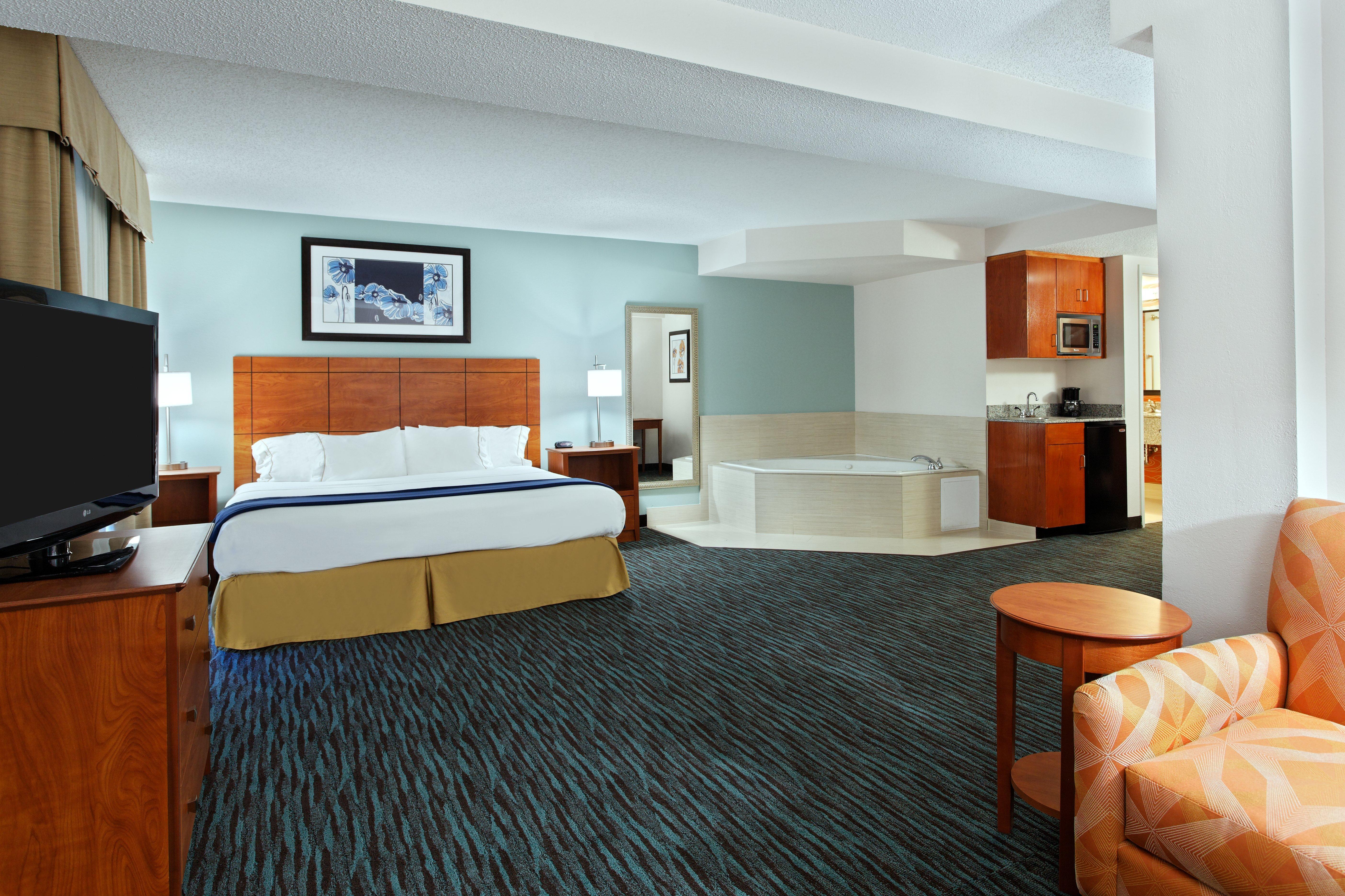 Holiday Inn Express Richmond-Brandermill-Hull Street By Ihg Eksteriør billede